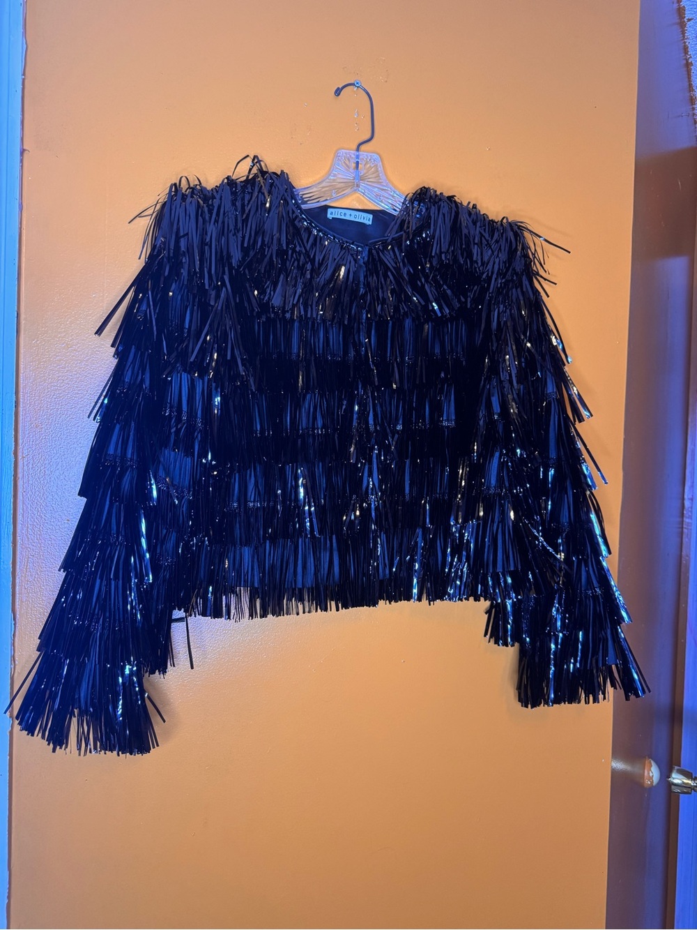 NWOT Alice + Olivia Fawn Fringe Tinsel Jacket In Black. Size M - Picture 9 of 11